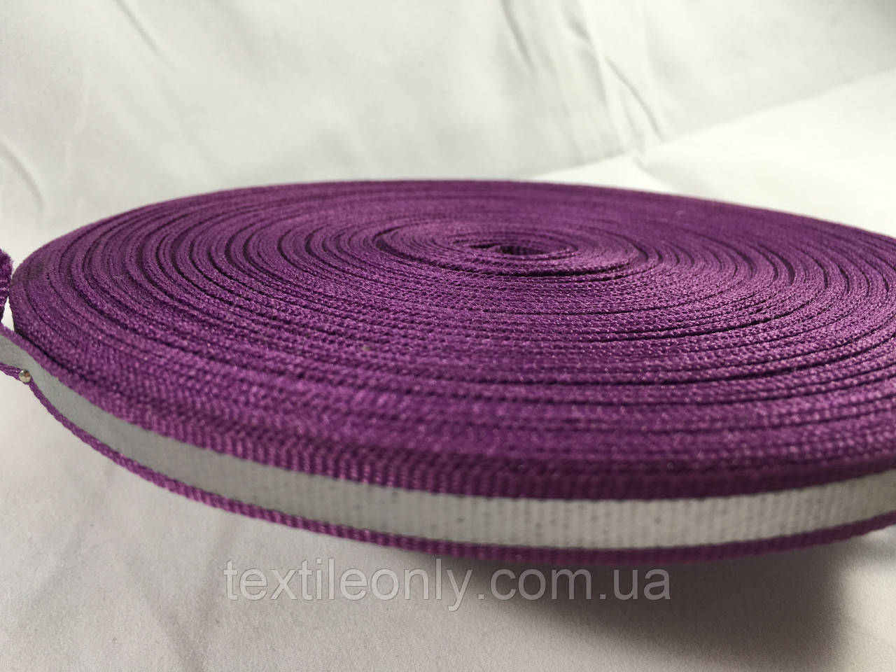 Тесьма светоотражающая 10 мм цвет фиолетовый - фото 2 - id-p361894289