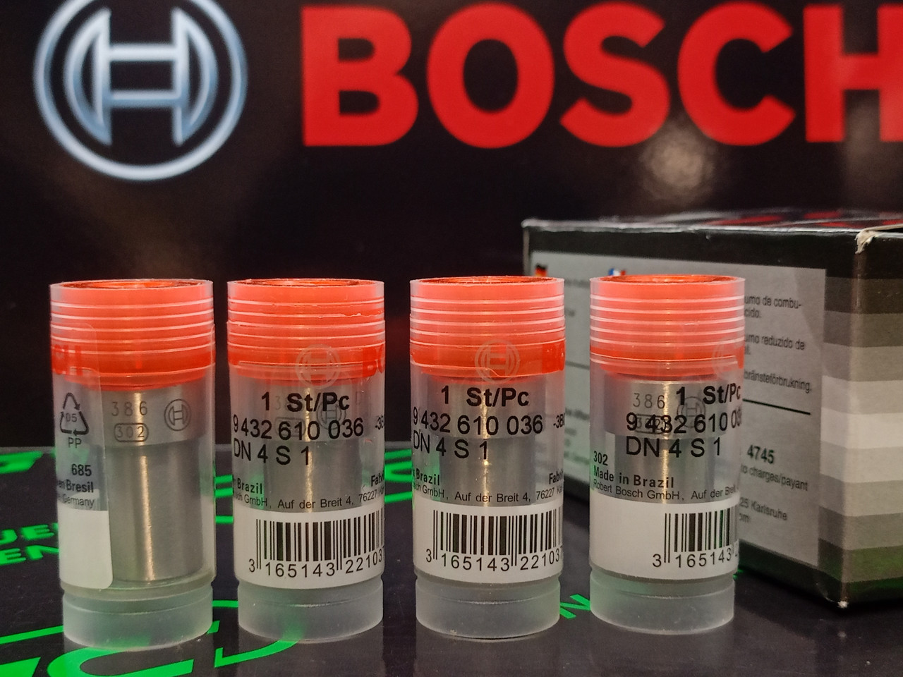 Распылитель форсунки DN 4 S 1 (9432610036) BOSCH MERCEDES