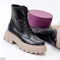 Черные кожаные женские ботинки натуральная кожа на массивной бежевой грубой подошве