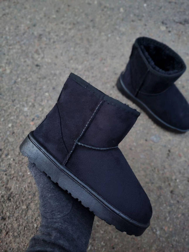 Уггі замшеві UGG короткі еко замша жіночі чорні ЗИМА чоботи черевики унісекс, фото 1