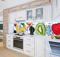 Кухонная панель на стену жесткая ягоды с каплями брызг, с двухсторонним скотчем 62 х 305 см, 1,2 мм