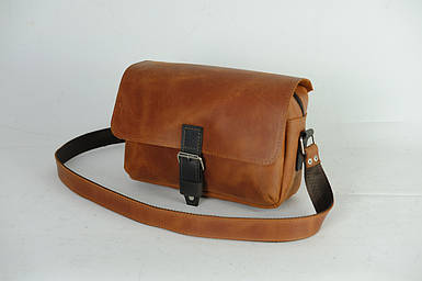 Жіноча сумка Алекс з натуральної шкіри колір Коньяк