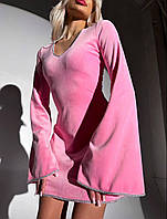 Женское велюровое короткое приталенное мини платье,с клешеными рукавами и v-вырезом,с серебреной лентой Розовый, 44/46