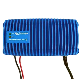 Victron Energy Blue Smart IP67 Charger 12/17(1) Зарядний пристрій