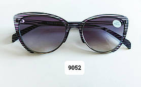 Окуляри для жінок тоновані 9052