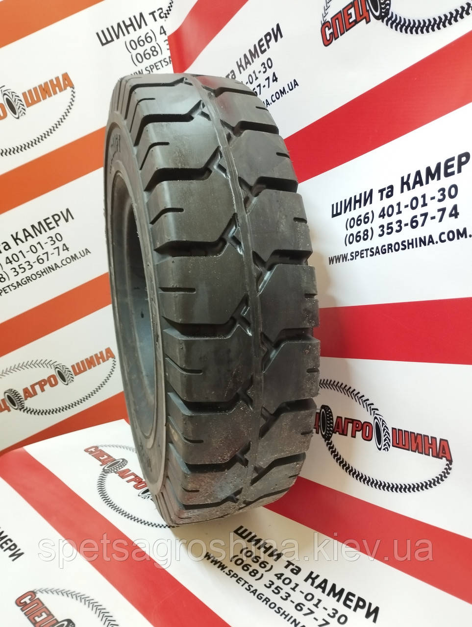 Шина.700-12 BKT MAGLIFT STD 145A5/136A5