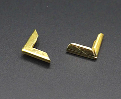 Куточок для папок 16х16х3-4 мм Золото