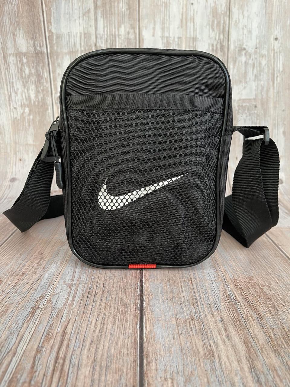 Барсетка маленька Nike найк на плече