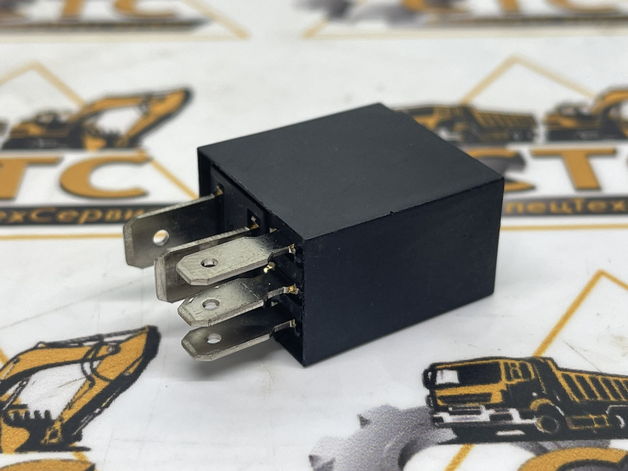 Реле 12V на JCB номер 716/30149