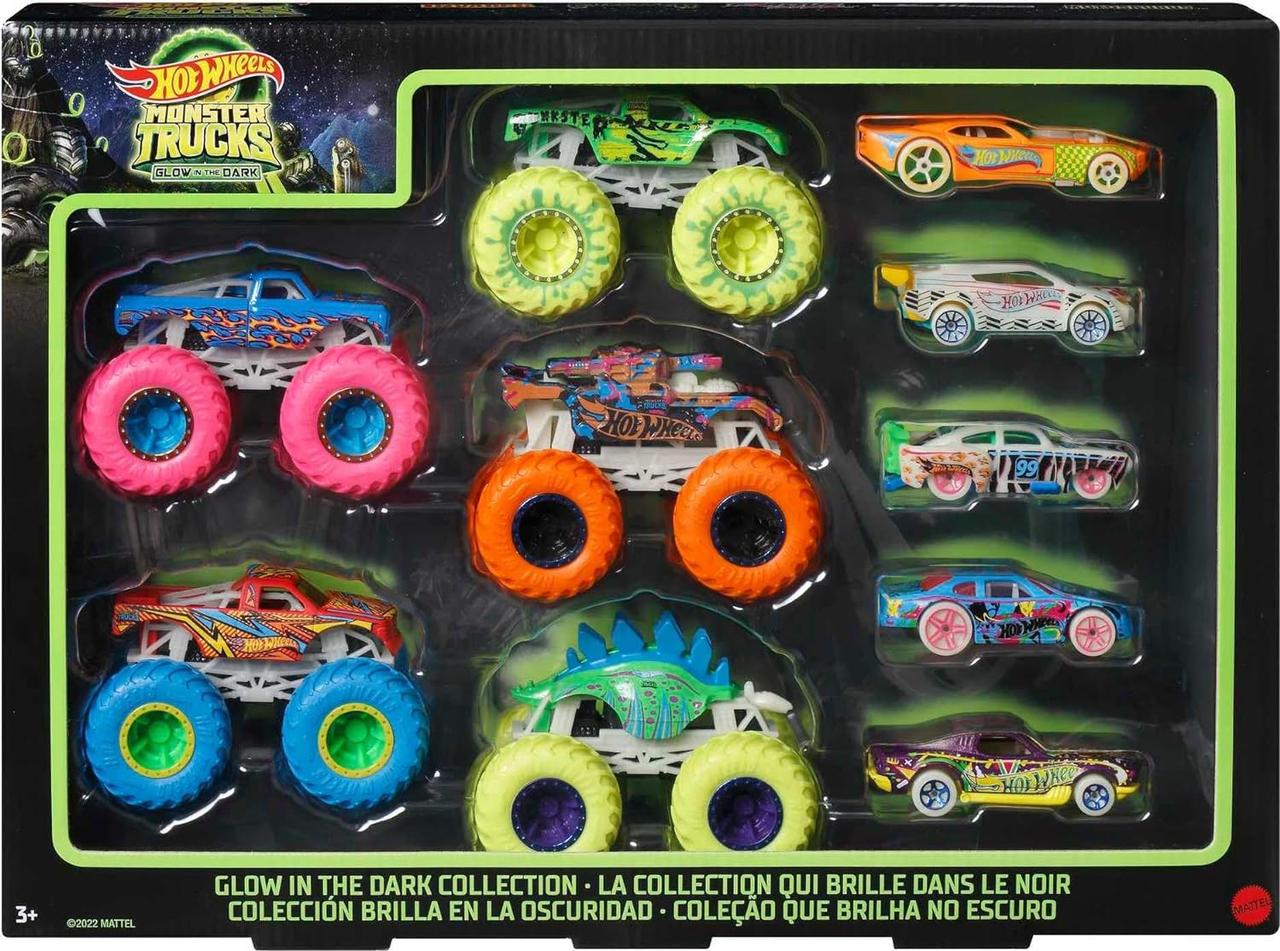 Hot Wheels Monster Trucks Glow in the Dark. Набор из 10 машинок и ...