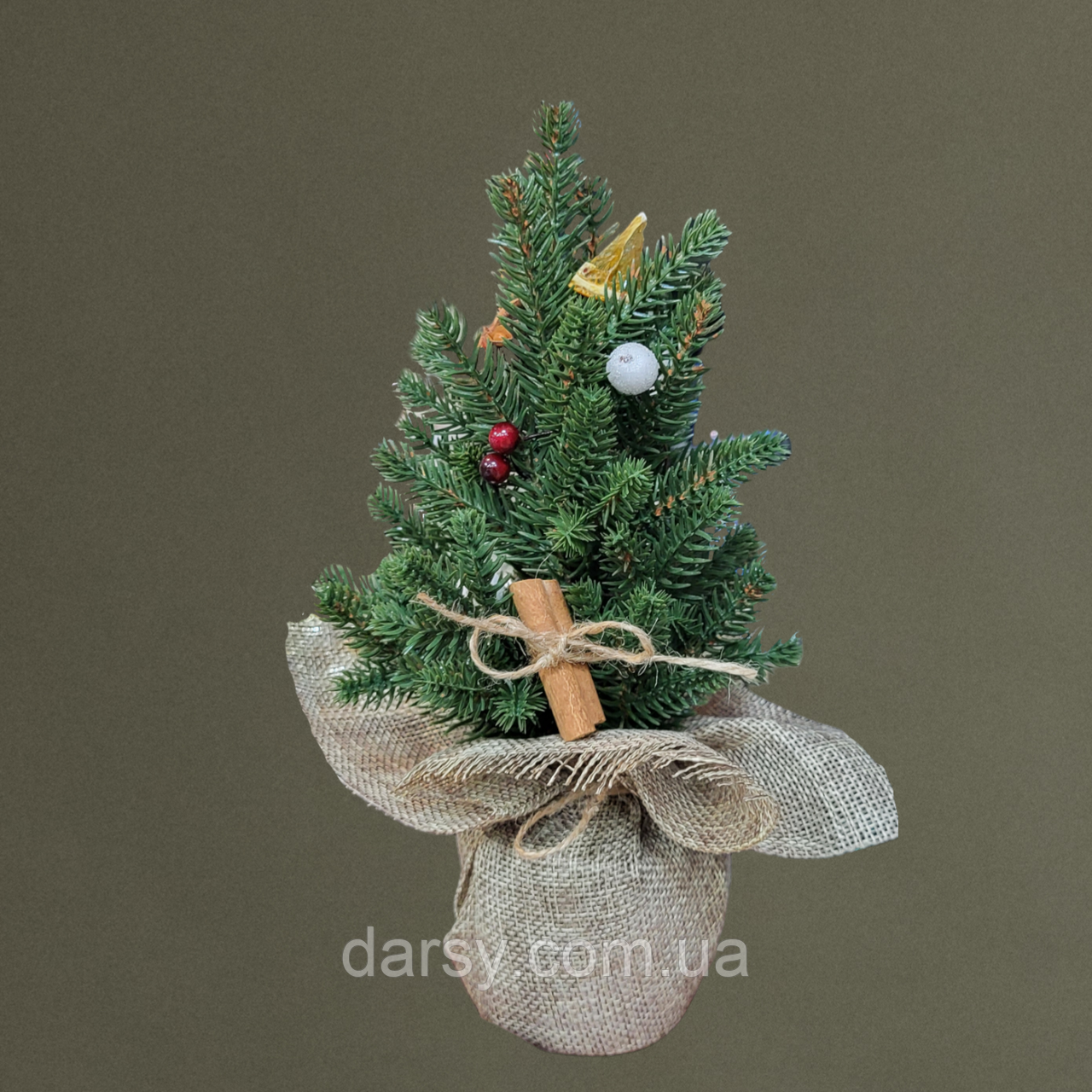 Ялинка лита 27 см в мішкоовині зелена  штучна з декором крафт лофт, фото 1