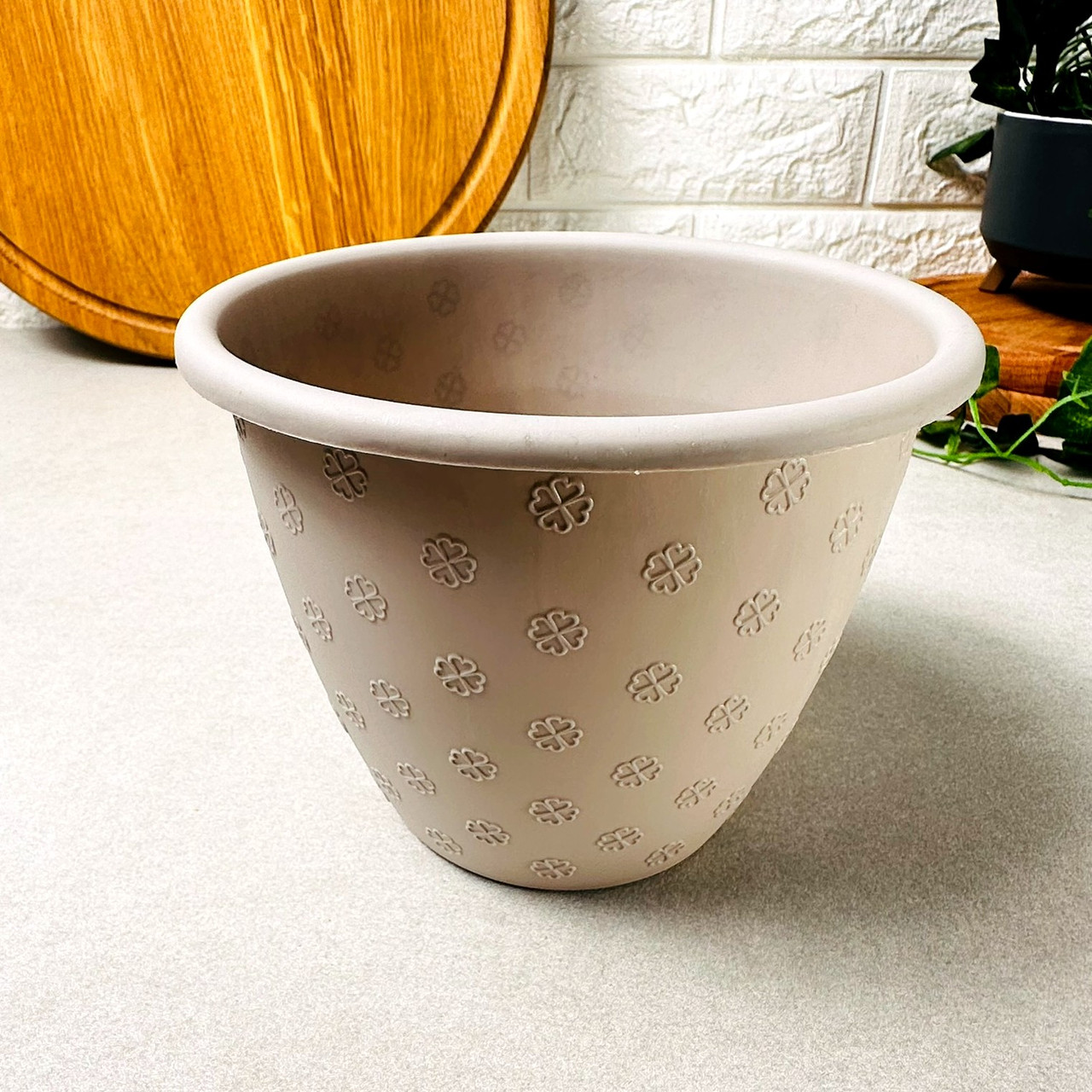 Середній вазон квітковий 18*14см 2л Какао, Верона Алеана