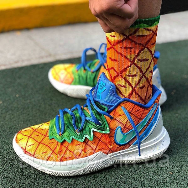 Pineapple house kyrie 5 sale