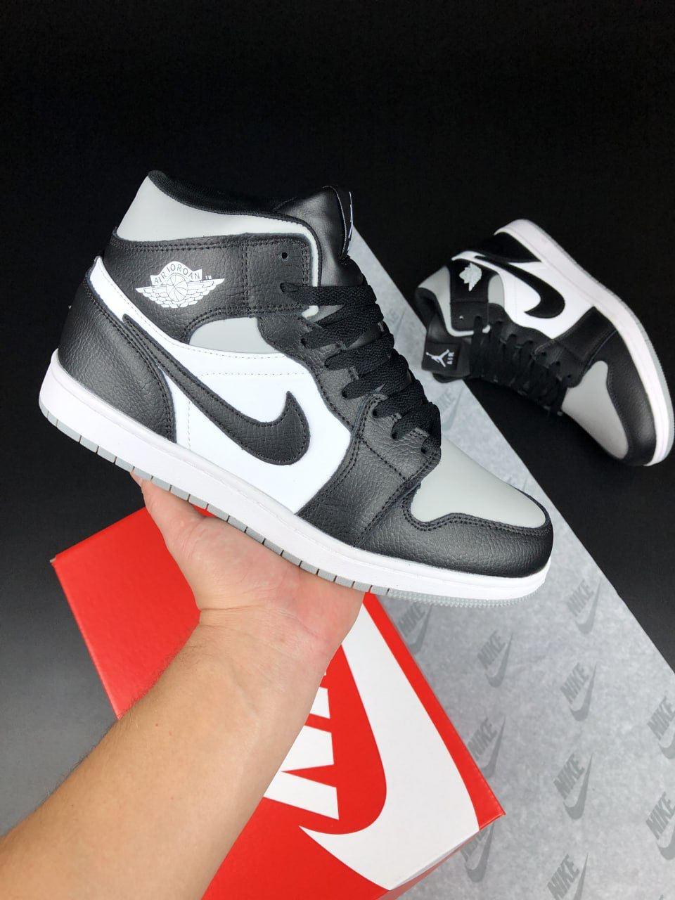 Кросівки зимові чоловічі Nike Air Jordan чорно-білий з хутром найк аїр джердан високі шкіряні, фото 1