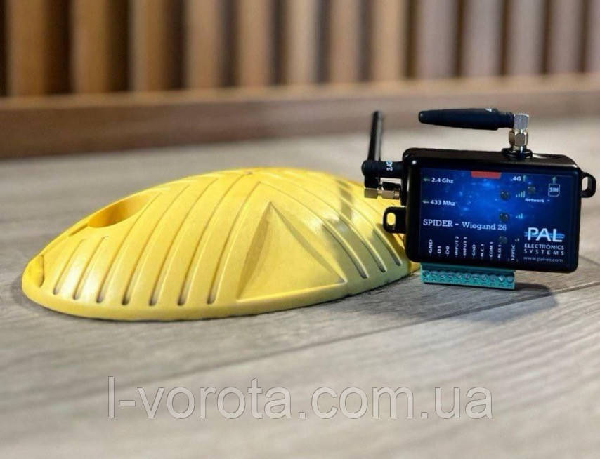 PAL SPIDER WIEGAND 26 контролер для керування воротами та шлагбаумами (до 26 000 номерів)