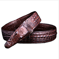 Мужской кожаный ремень с изображением крокодила.