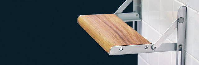 Відкидне сидіння в санвузел