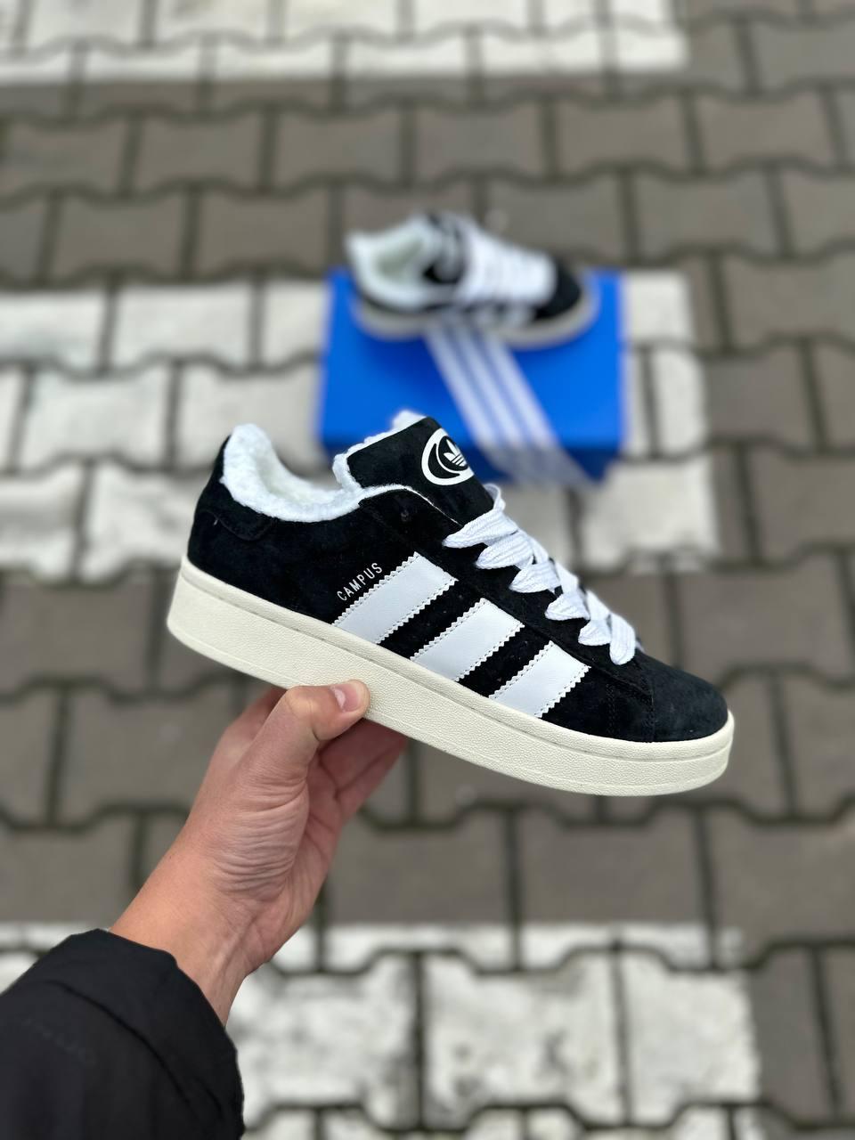 Кросівки зимові Adidas Campus Black White жіночі чорні з хутром замшеві адідас кампус теплі кеди, фото 1