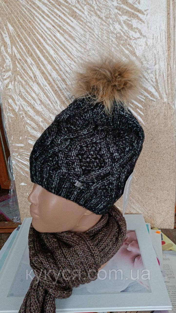 Зимова шапка для дівчинки підлітка