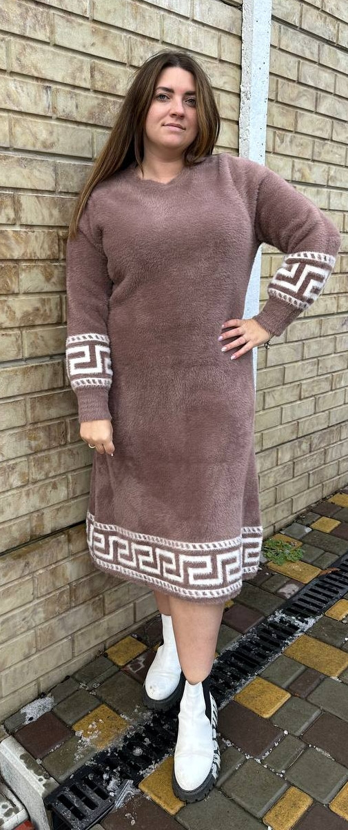 Плаття альпака жіноче, зимове, красиве. Колір капучино.  Виробництво Китай. Якість КЛАС! Розмір 48-54.