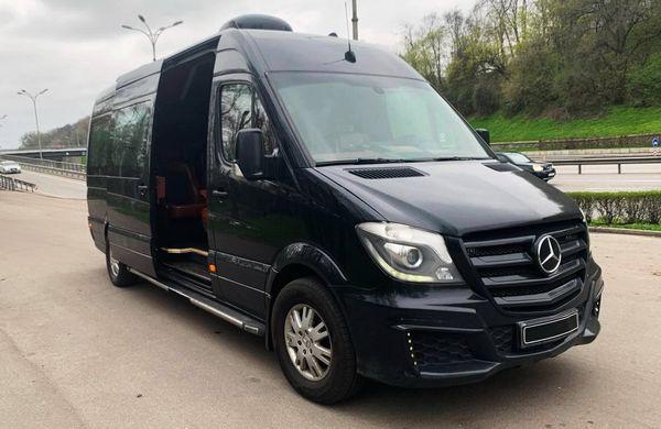 Микроавтобус Mercedes Sprinter черный VIP класса аренда с водителем - фото 2 - id-p2012045256