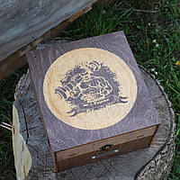 Наливатор алкогольний на 4 чарки з принтом ( Ми з України)