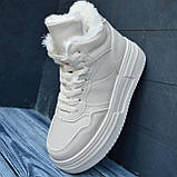 Черевики зимові жіночі молочні на хутрі шкіряні теплі на високій підошві модні, фото 2