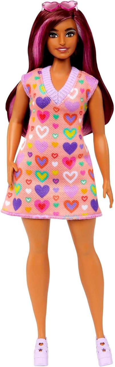 Кукла Барби Модница в платье-свитере в сердечках Кукла Barbie Fashionistas #207 HJT04