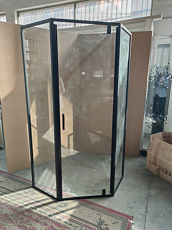 Душова кабіна 90*90*185 см п'ятикутна без піддона, скло прозоре з візерунком 6 мм, чорний профіль, фото 2