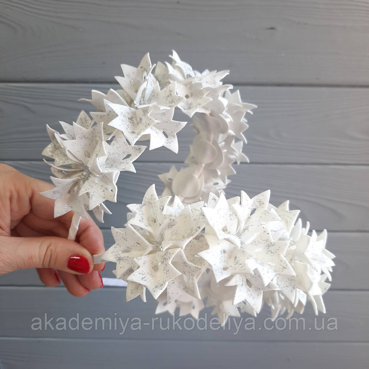 Обруч для свята — З білими квітами, фото 1