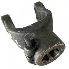 Вилка карданного валу на 6 шліців під хрестовину 35х98