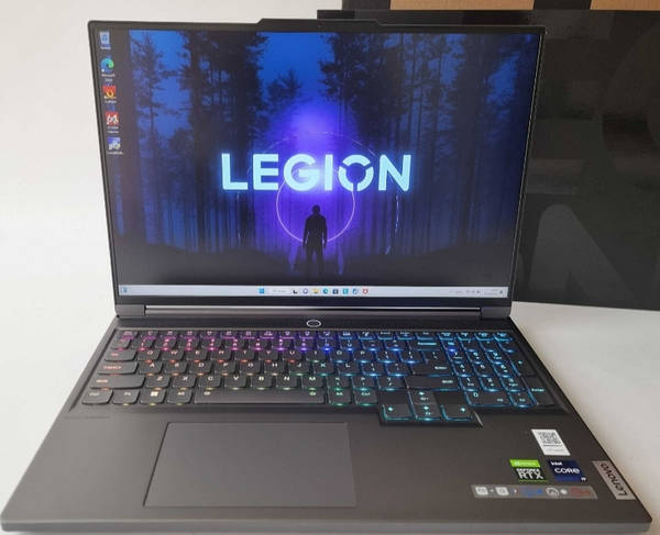 Lenovo Legion 7 2023 I9 13900H RTX 4070 8 Gb RAM 16 Gb SSD 1TB 240 Hz
