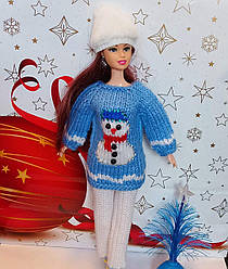 Новорічний светр на ляльку Барбі зі сніговиком. Ручна робота.