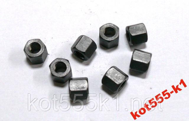 Гайка шпильок циліндра мт днипр (8 шт.)