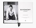 Книга про модні колекції Живанші Givenchy Catwalk: The Complete Collections, фото 3