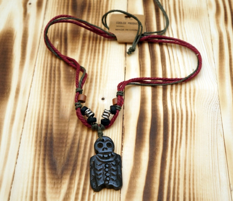 Амулет із кістки на шнурку "Wild Tribe" No38