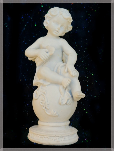 Ангел на шаре B