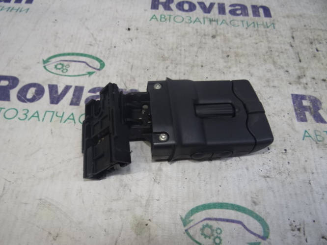 Пульт магнитолы Renault MEGANE 2 2003-2006 (Рено Меган 2), 8200103769 ...