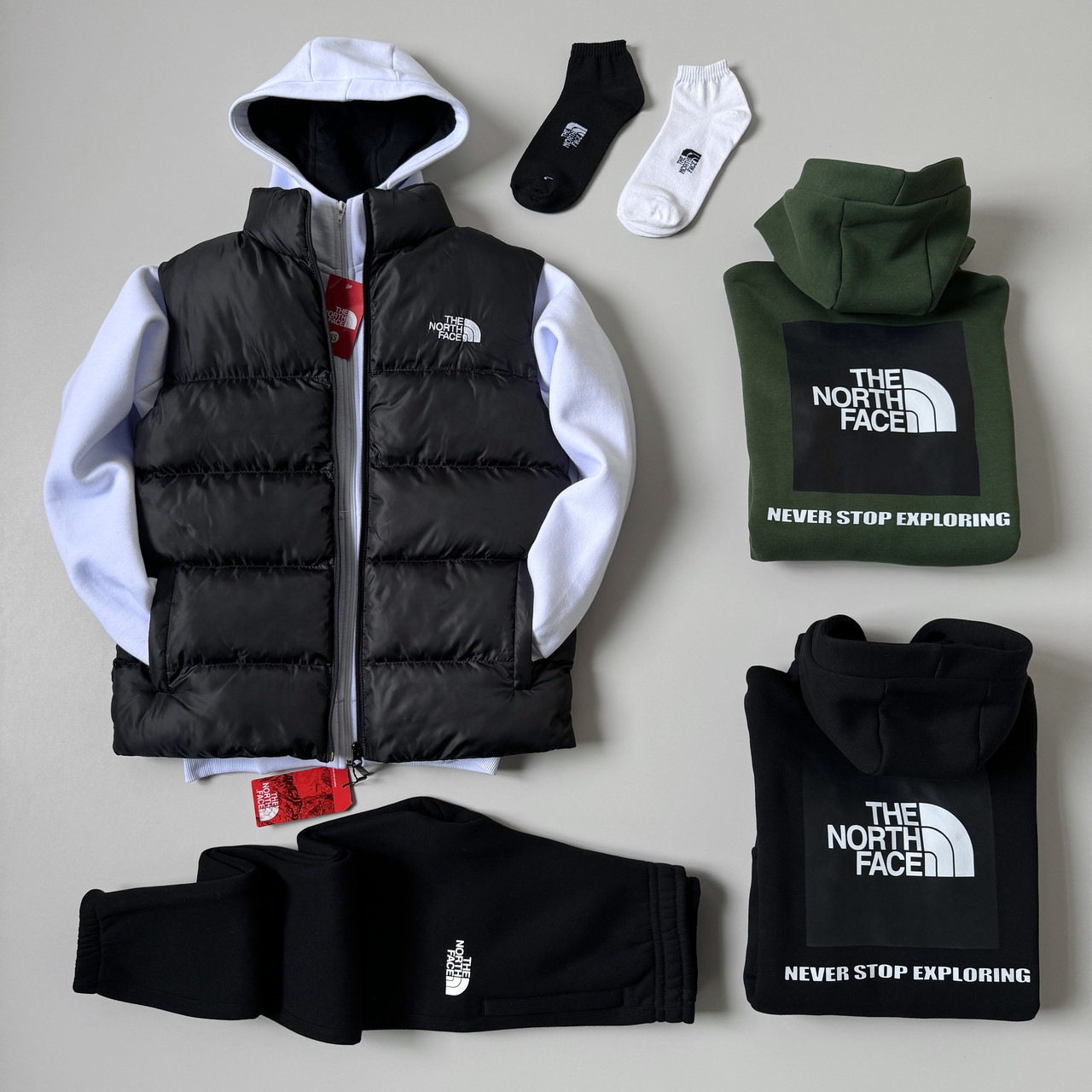 Комплект зимовий The North Face спортивний костюм теплий жилетка тнф набір зима чорно-білий