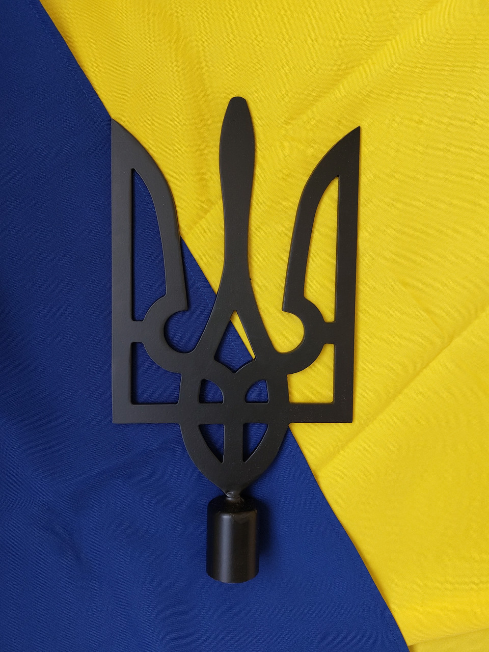 Чорна велика металева верхівка на прапор в формі Тризуба, наконечник сталевий на флагшток, тримач прапора29х15