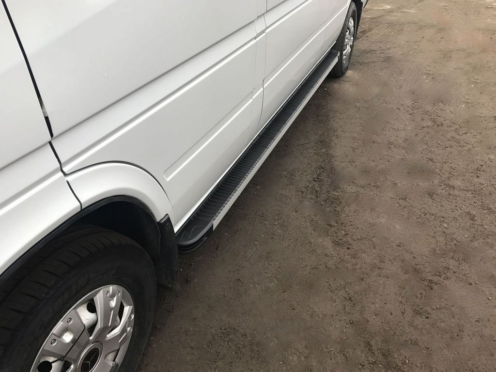 Бокові пороги Mercedes Sprinter 1995-2006 Maya V1 середня база brr046+my1263