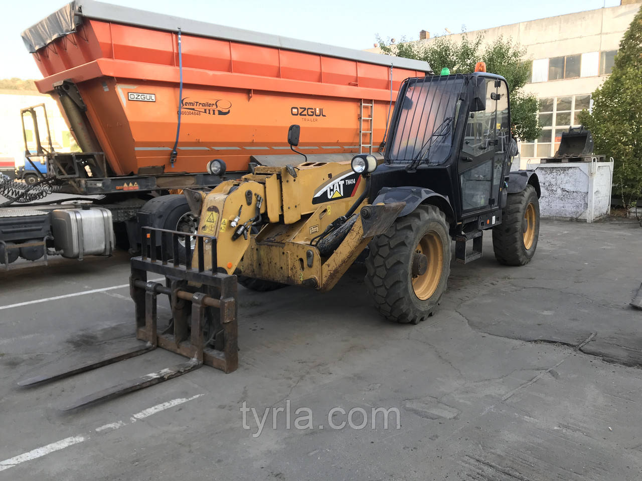 CAT TH 414