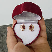 Подарок девушке - серьги "Рубиновое совершенство в золоте" ювелирный сплав и цирконы в бархатной коробочке