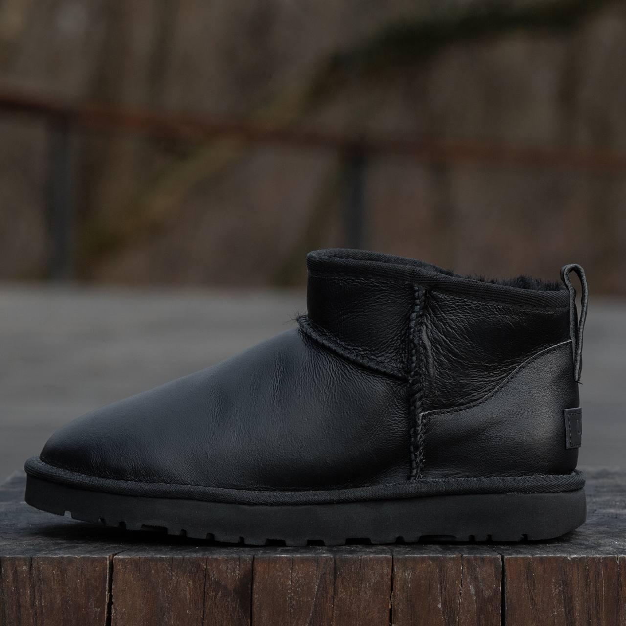 Жіночі зимові UGG Classic Ultra Mini Black, теплі чорні шкіряні уггі классік ультра міні черевики угі зима, фото 1