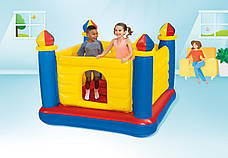 Надувний ігровий центр-батут Intex 48259 Castle Bouncer (175х175х135 см), фото 6