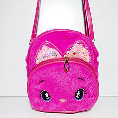 Сумочка- рюкзак мехова дитяча довга регульована ручка