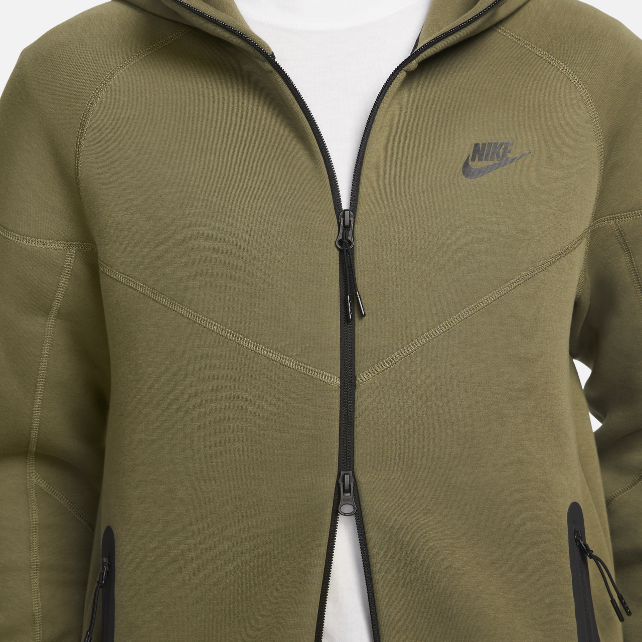 Кофта NIKE Sportswear Tech Fleece Windrunner FB7921-222 - фото 7 - id-p2031915182