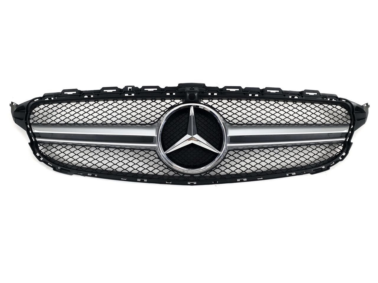 Решетка радиатора на Mercedes C-Class W205 2014-2018 год AMG стиль Silver ( с местом под камеру ) - фото 1 - id-p2032191648