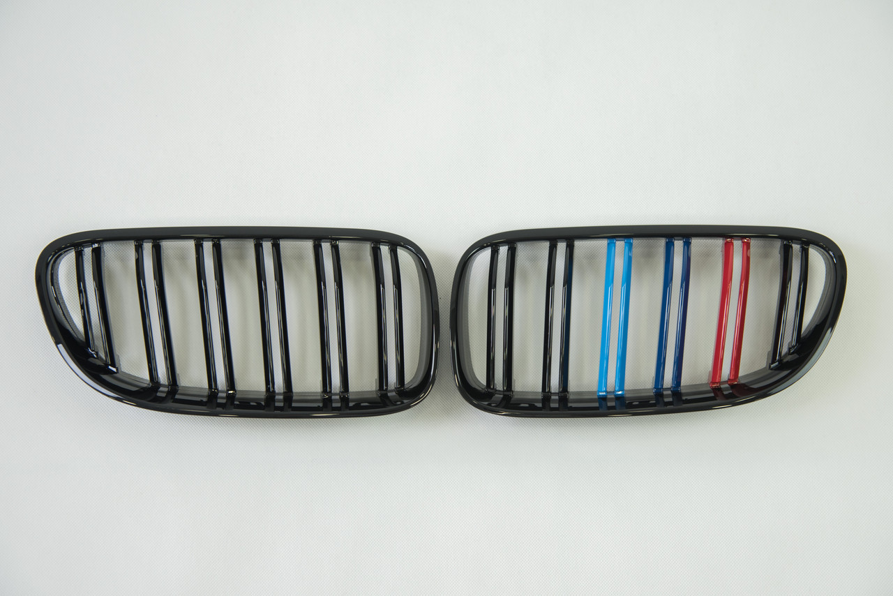 Ноздри на BMW 3 Series E92 / E93 2010-2013 год M-color ( Двойные M-Look ) - фото 1 - id-p2032191720