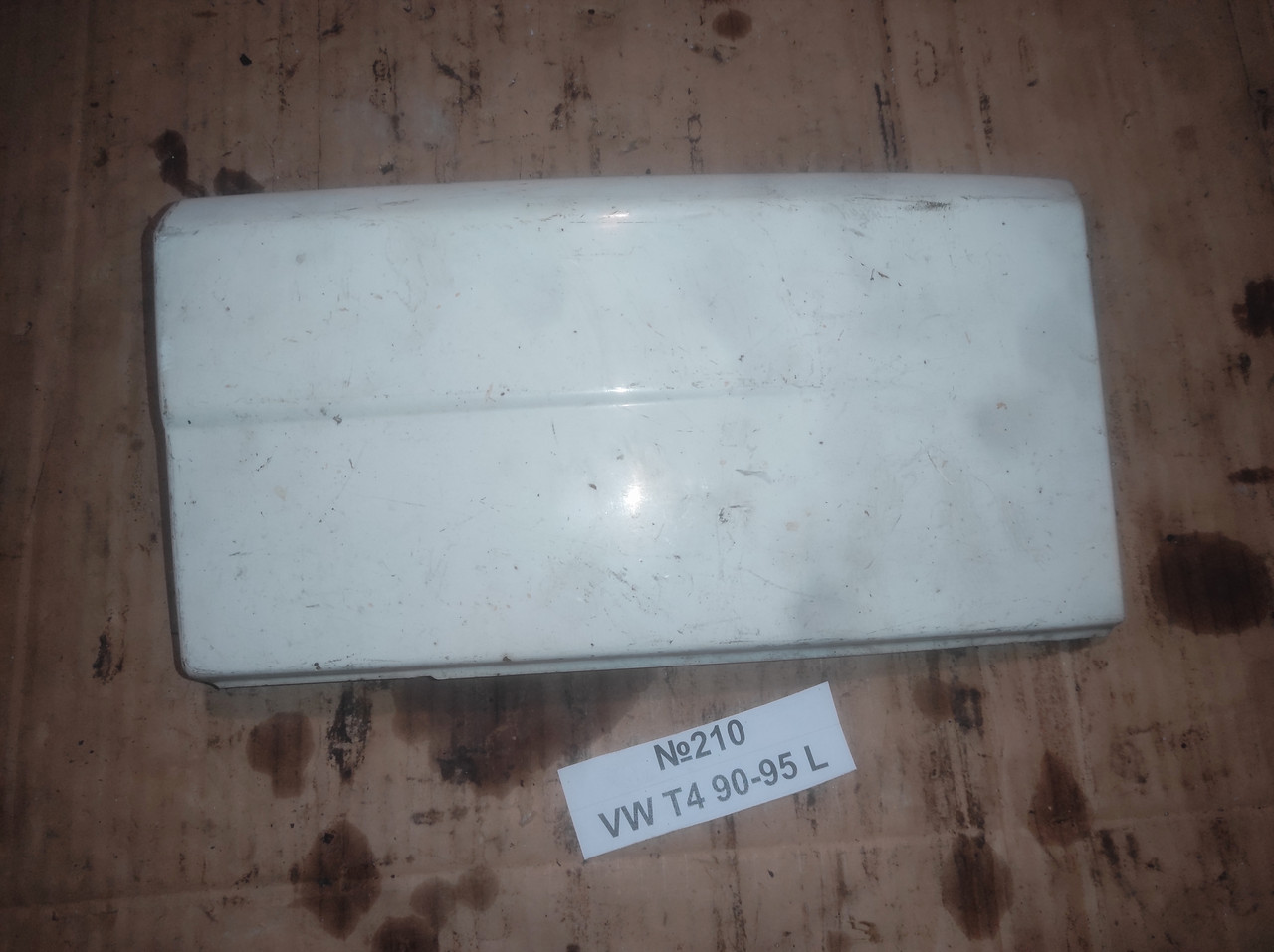 №210 Решітка радіатора  (Накладка) ліва для Volkswagen VW T4 90-95, фото 1